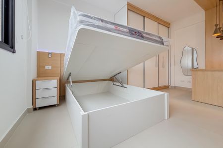 Studio à venda com 27m², 1 quarto e sem vaga Studio à venda com 27m², 1 quarto e sem vagaArmários