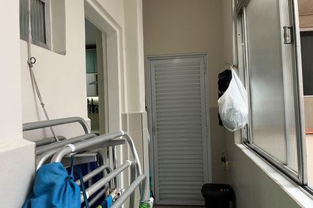 Apartamento para alugar com 130m², 2 quartos e 1 vaga Apartamento para alugar com 130m², 2 quartos e 1 vagaÁrea de Serviço