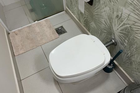 Apartamento para alugar com 130m², 2 quartos e 1 vaga Apartamento para alugar com 130m², 2 quartos e 1 vagaBanheiro