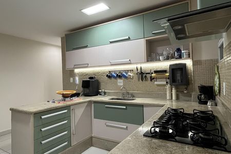 Apartamento para alugar com 130m², 2 quartos e 1 vaga Apartamento para alugar com 130m², 2 quartos e 1 vagaCozinha