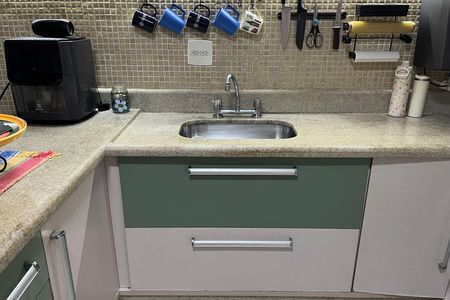 Apartamento para alugar com 130m², 2 quartos e 1 vaga Apartamento para alugar com 130m², 2 quartos e 1 vagaCozinha