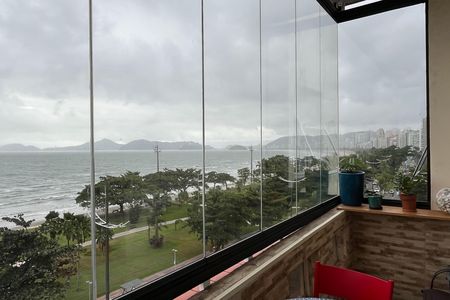 Apartamento para alugar com 130m², 2 quartos e 1 vaga Apartamento para alugar com 130m², 2 quartos e 1 vagaVaranda da Sala