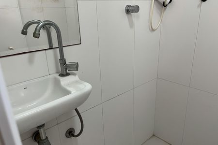 Apartamento para alugar com 130m², 2 quartos e 1 vaga Apartamento para alugar com 130m², 2 quartos e 1 vagaBanheiro de Serviço