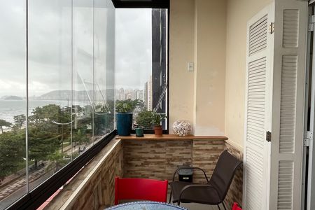 Apartamento para alugar com 130m², 2 quartos e 1 vaga Apartamento para alugar com 130m², 2 quartos e 1 vagaVaranda da Sala
