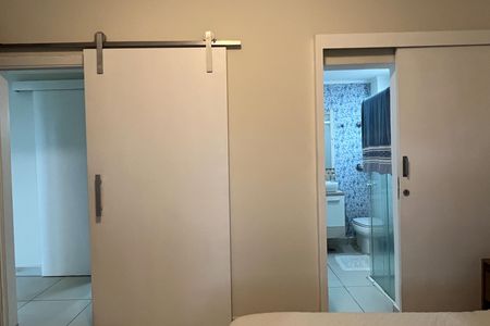 Apartamento para alugar com 130m², 2 quartos e 1 vaga Apartamento para alugar com 130m², 2 quartos e 1 vagaSuite