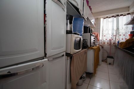 Apartamento à venda com 45m², 2 quartos e 1 vaga Apartamento à venda com 45m², 2 quartos e 1 vagaCozinha e Área de Serviço