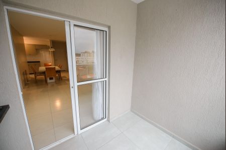 Apartamento para alugar com 64m², 2 quartos e 1 vaga Apartamento para alugar com 64m², 2 quartos e 1 vagaVaranda da Sala