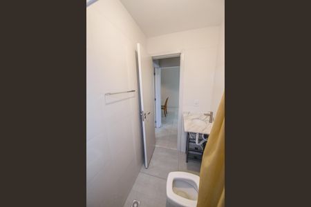 Apartamento para alugar com 64m², 2 quartos e 1 vaga Apartamento para alugar com 64m², 2 quartos e 1 vagaBanheiro Social