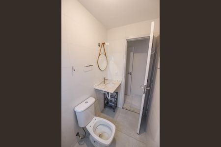Apartamento para alugar com 64m², 2 quartos e 1 vaga Apartamento para alugar com 64m², 2 quartos e 1 vagaBanheiro da Suíte