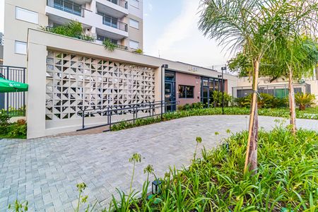 Apartamento para alugar com 39m², 2 quartos e 1 vaga Apartamento para alugar com 39m², 2 quartos e 1 vagaFachada