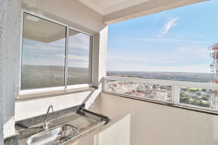 Apartamento para alugar com 58m², 2 quartos e 1 vagaSacada