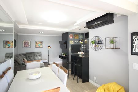Apartamento para alugar com 64m², 2 quartos e 1 vagaSala