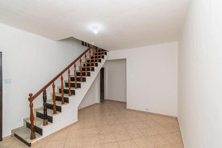 Sala de casa para alugar com 4 quartos, 153m² em Irajá, Rio de Janeiro