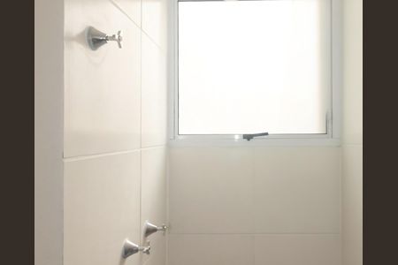 Apartamento para alugar com 45m², 2 quartos e sem vaga Apartamento para alugar com 45m², 2 quartos e sem vagaBanheiro