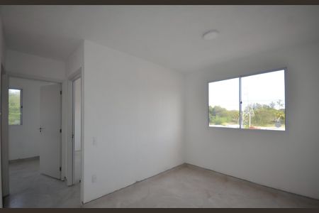 Sala de apartamento para alugar com 2 quartos, 45m² em Campo Grande, Rio de Janeiro