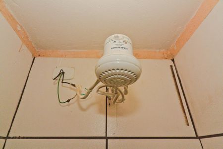 Casa para alugar com 60m², 2 quartos e sem vaga Casa para alugar com 60m², 2 quartos e sem vagaBanheiro