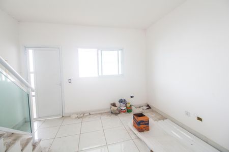 Sala  de casa de condomínio à venda com 1 quarto, 70m² em Chácara do Solar Ii (fazendinha), Santana de Parnaíba