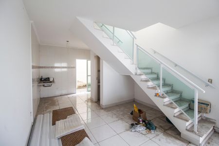 Sala  de casa de condomínio à venda com 1 quarto, 70m² em Chácara do Solar Ii (fazendinha), Santana de Parnaíba