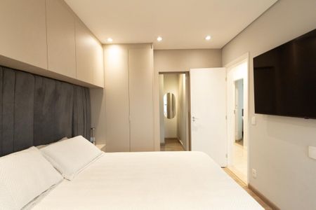 Apartamento para alugar com 110m², 3 quartos e 2 vagas Apartamento para alugar com 110m², 3 quartos e 2 vagasSuíte