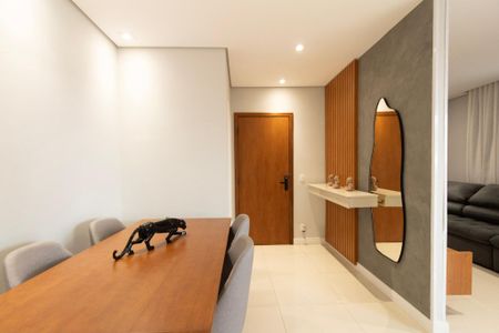 Apartamento para alugar com 110m², 3 quartos e 2 vagas Apartamento para alugar com 110m², 3 quartos e 2 vagasSala