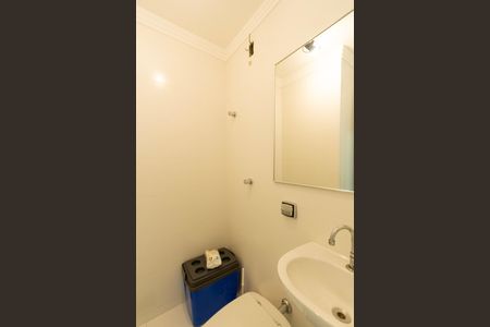 Apartamento para alugar com 110m², 3 quartos e 2 vagas Apartamento para alugar com 110m², 3 quartos e 2 vagasBanheiro Área de Serviço