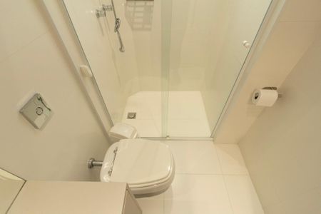 Apartamento para alugar com 110m², 3 quartos e 2 vagas Apartamento para alugar com 110m², 3 quartos e 2 vagasBanheiro Social