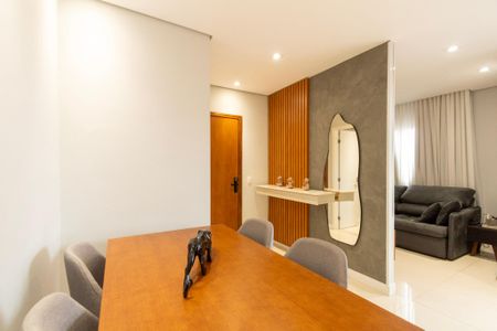 Apartamento para alugar com 110m², 3 quartos e 2 vagas Apartamento para alugar com 110m², 3 quartos e 2 vagasSala
