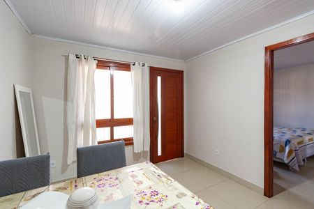 Casa à venda com 95m², 3 quartos e 2 vagas