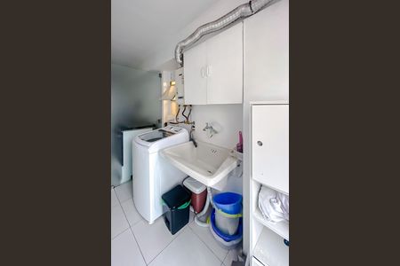 Apartamento à venda com 93m², 3 quartos e 1 vaga Apartamento à venda com 93m², 3 quartos e 1 vagaÁrea de Serviço