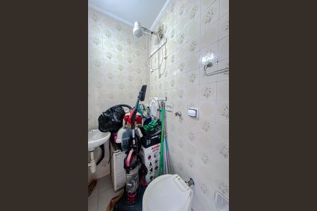 Apartamento à venda com 93m², 3 quartos e 1 vaga Apartamento à venda com 93m², 3 quartos e 1 vagaBanheiro de serviço