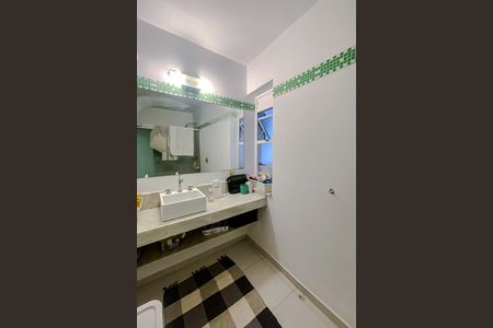 Apartamento à venda com 93m², 3 quartos e 1 vaga Apartamento à venda com 93m², 3 quartos e 1 vagaBanheiro