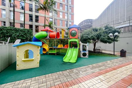 Apartamento à venda com 93m², 3 quartos e 1 vaga Apartamento à venda com 93m², 3 quartos e 1 vagaÁrea comum - Playground