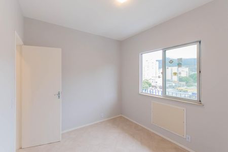 Apartamento à venda com 64m², 2 quartos e 1 vagaQuarto 2