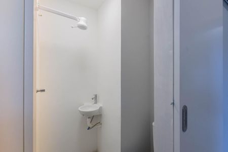 Apartamento à venda com 64m², 2 quartos e 1 vagaBanheiro Quarto extra reversível