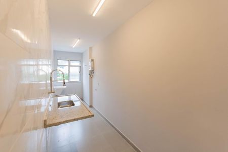 Apartamento à venda com 64m², 2 quartos e 1 vagaCozinha e Área de Serviço