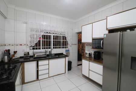Casa para alugar com 198m², 3 quartos e 2 vagasCozinha