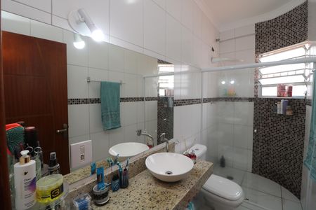 Casa para alugar com 198m², 3 quartos e 2 vagasBanheiro da Suíte 3