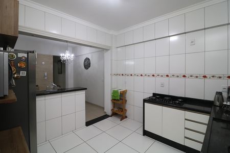 Casa para alugar com 198m², 3 quartos e 2 vagasCozinha