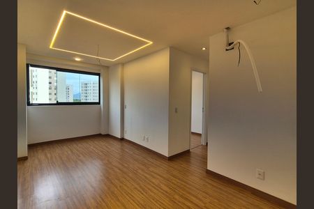Apartamento para alugar com 54m², 2 quartos e 1 vaga
