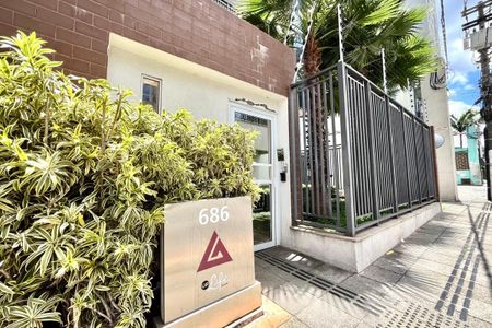 Apartamento à venda com 65m², 2 quartos e 1 vaga Apartamento à venda com 65m², 2 quartos e 1 vagaFachada