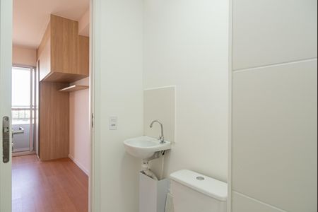 Studio para alugar com 24m², 1 quarto e sem vaga Studio para alugar com 24m², 1 quarto e sem vagaBanheiro