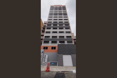 Studio para alugar com 24m², 1 quarto e sem vaga Studio para alugar com 24m², 1 quarto e sem vagaFachada