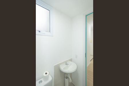 Apartamento para alugar com 42m², 2 quartos e sem vaga Apartamento para alugar com 42m², 2 quartos e sem vagaBanheiro