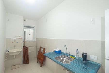 Apartamento para alugar com 42m², 2 quartos e sem vaga Apartamento para alugar com 42m², 2 quartos e sem vagaCozinha e Área de Serviço