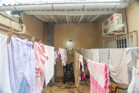 Casa à venda com 125m², 2 quartos e 1 vagaÁrea de Serviço