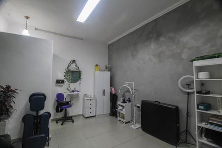 Casa à venda com 125m², 2 quartos e 1 vagaSuite