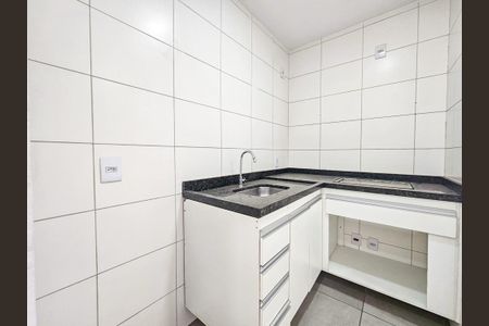 Studio para alugar com 27m², 1 quarto e sem vaga Studio para alugar com 27m², 1 quarto e sem vagaSutdio