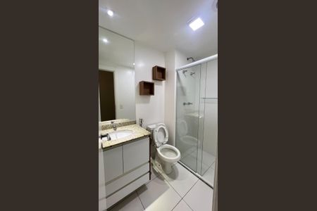 Apartamento à venda com 61m², 2 quartos e 1 vaga Apartamento à venda com 61m², 2 quartos e 1 vagaBanheiro