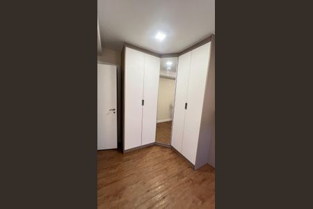 Quarto de apartamento à venda com 2 quartos, 61m² em Vila Isa, São Paulo
