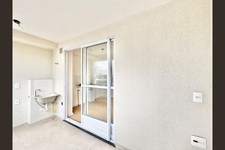 Apartamento à venda com 35m², 1 quarto e sem vaga Apartamento à venda com 35m², 1 quarto e sem vagaVaranda 1/ Área de Serviço